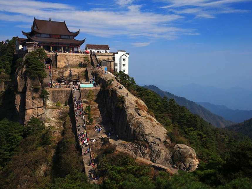 九华山寺院游览注意事项