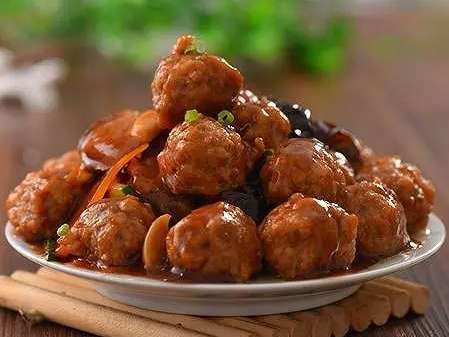 红烧丸子的制作方法