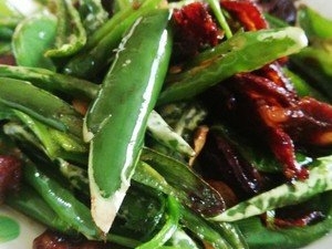杭椒炒腊肠的制作方法