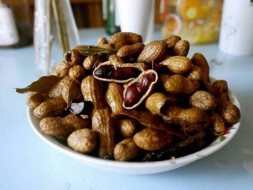 卤味黑花生的制作方法