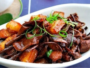 茶树菇烧肉的制作方法
