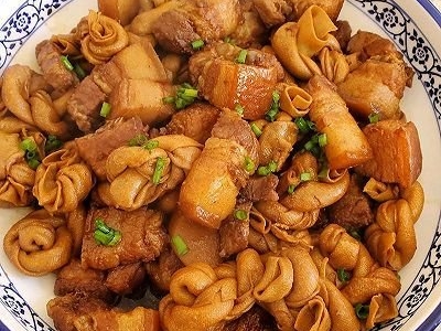 家常百叶结烧五花肉的制作方法
