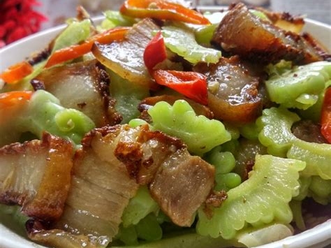 小瓜炒腊肉的制作方法