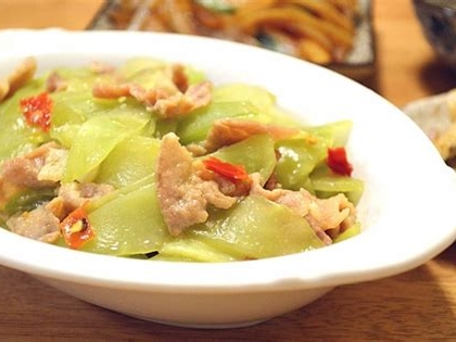 莴笋辣椒炒肉的制作方法