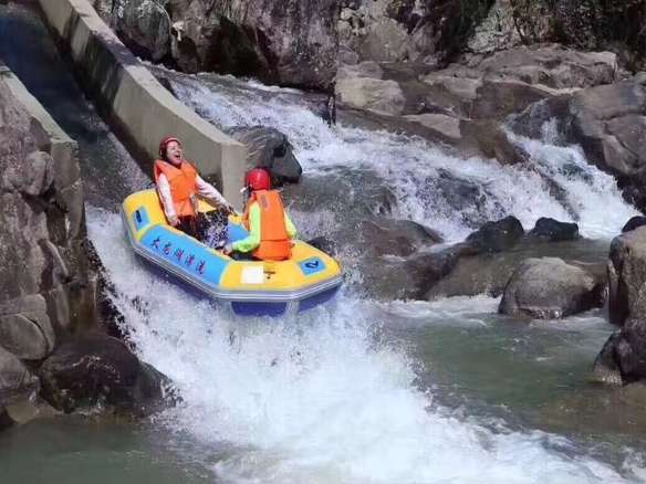 雁荡山仙溪漂流游玩介绍
