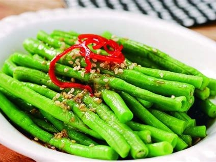 盘龙豇豆的制作方法