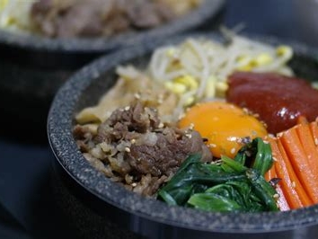 烤肉石锅拌饭的制作方法