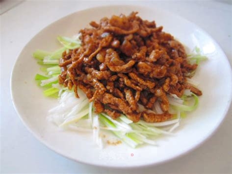 京酱肉丝的制作方法