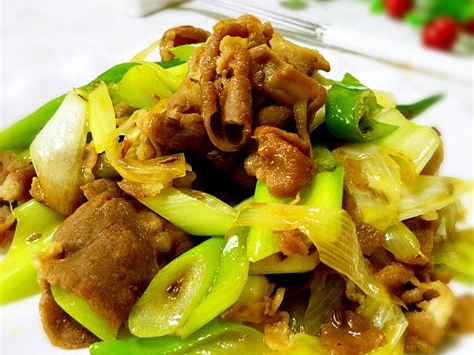 葱爆羊肉卷的制作方法