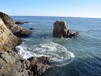 渤海海深多少米