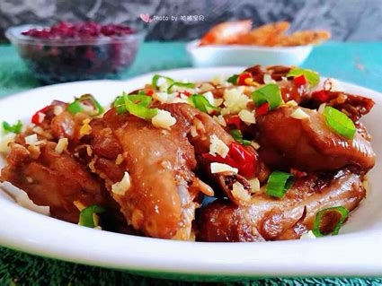 蒜香鸡翅的制作方法