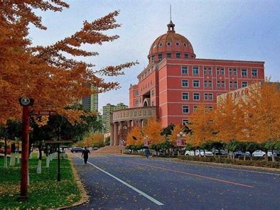 鞍山师范学院是怎么样的一所学校