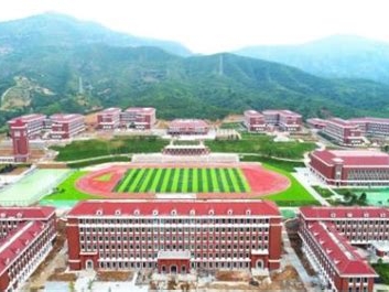 承德应用技术职业学院是怎么样的一所学校