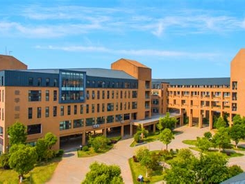 武汉晴川学院是怎么样的一所学校