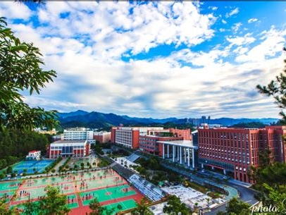 湖北汽车工业学院是怎么样的一所学校